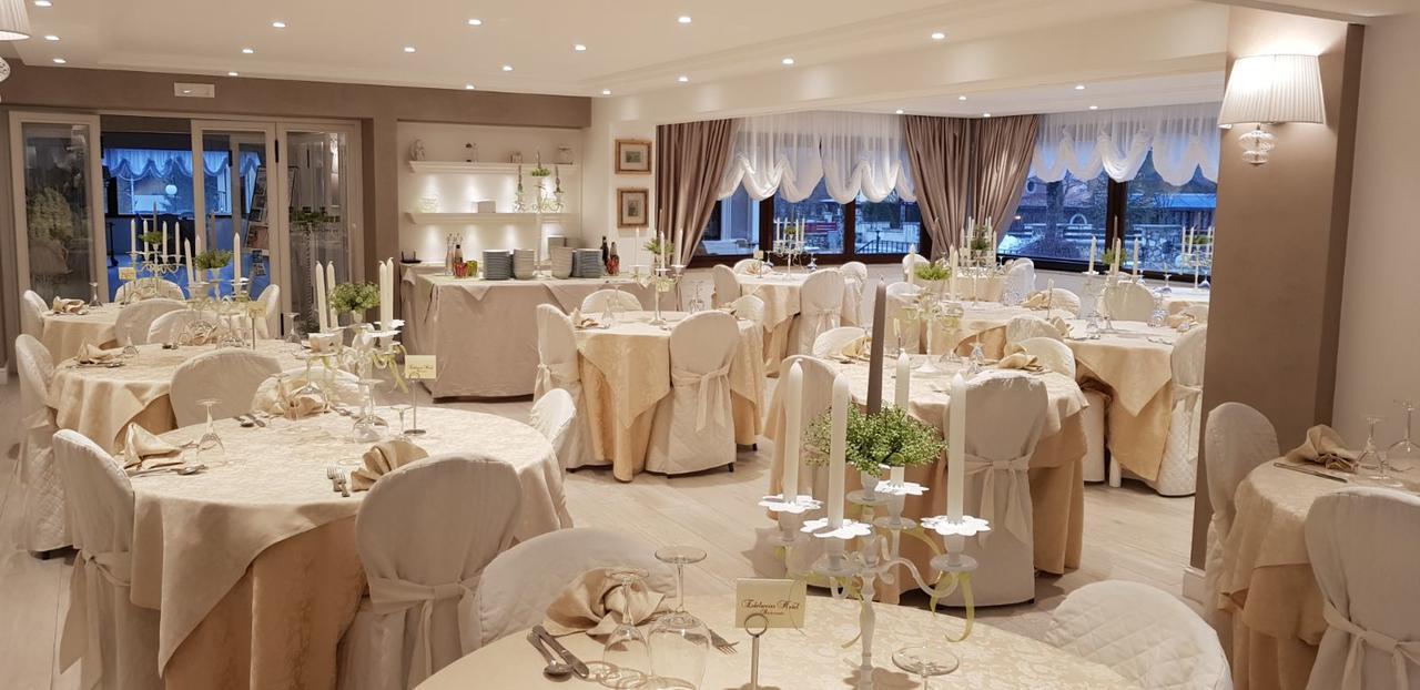 Hotel Edelweiss ペスカッセーロリ エクステリア 写真